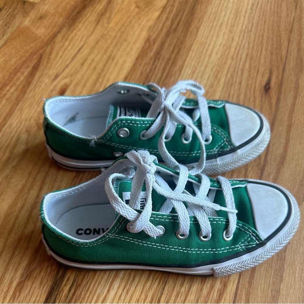 Converse Kids Classic Green Sneakers Size 12